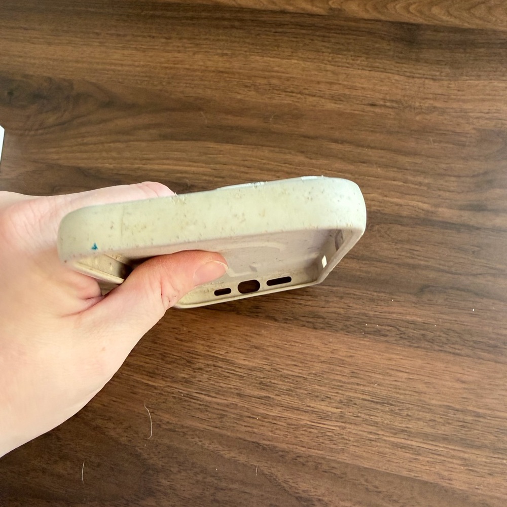 Pela Dog Patterned Tan Phone Case - iPhone 16 Pro Max - Picture 7 of 8